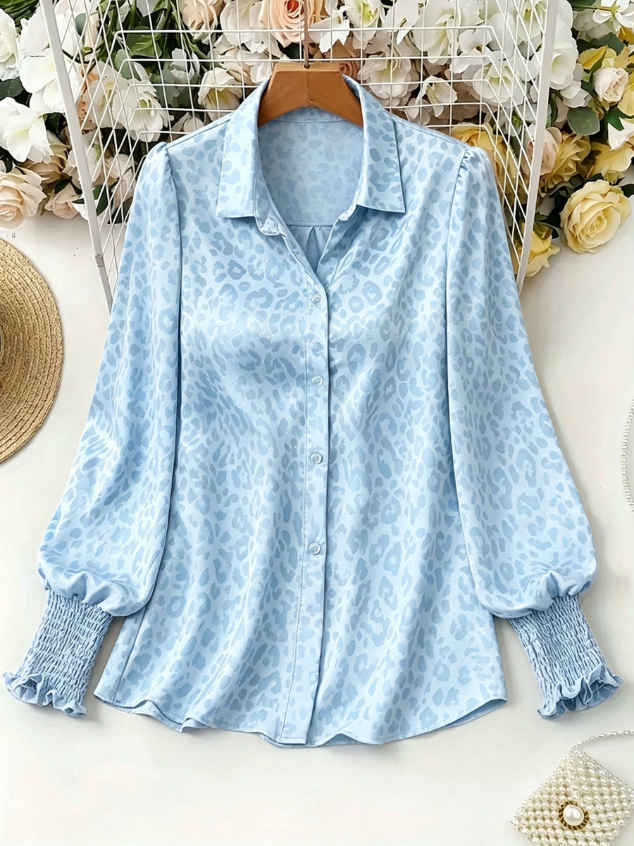 Plus Size, Plus-size Women's European and American Style Satin Leopard Print Office Blouse, Elegant Commuting T-shirt, Machine Washable, Top Suitable for Casual Outings and Office Wear - Sky Blue