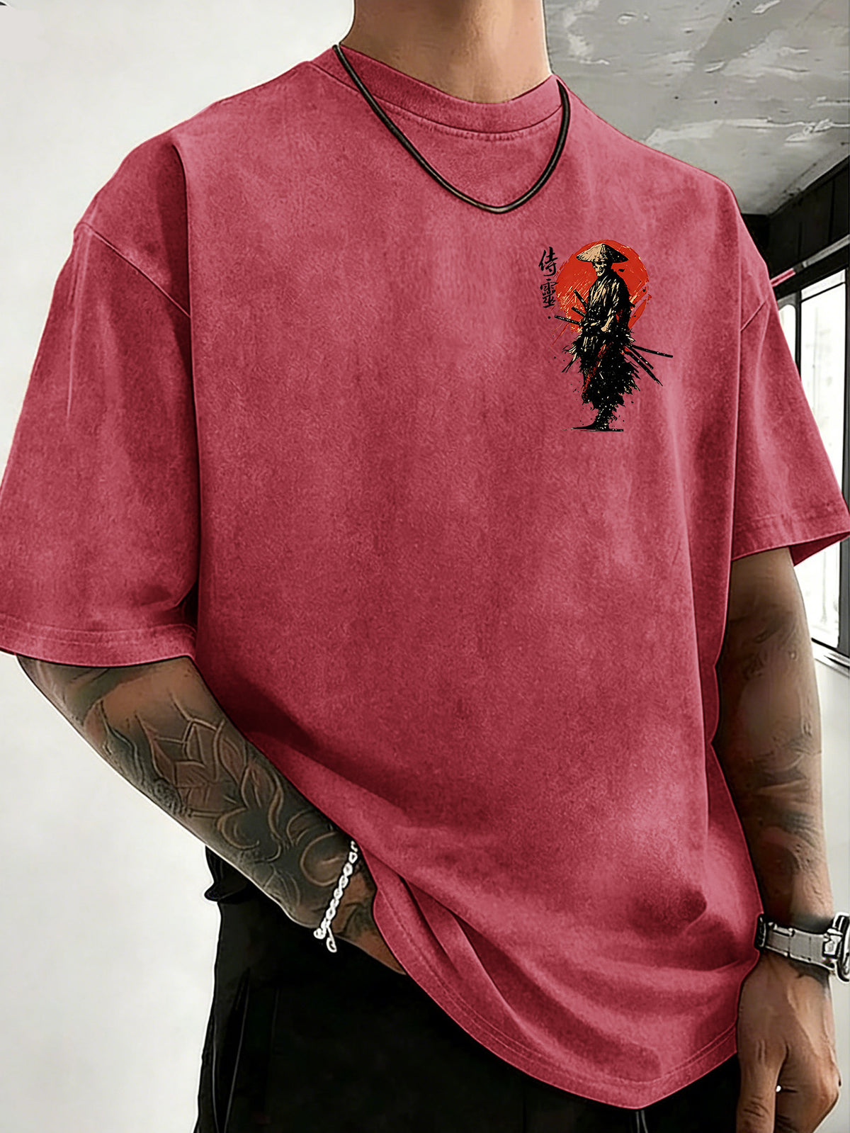 Drop-shoulder Vintage Washed T-shirt, Exclusively for the Fashion-forward Crowd. A Loose-fitting, Comfortable, High-quality Pure Cotton Short-sleeve Top, an Essential Piece for Streetwear Trends - Red