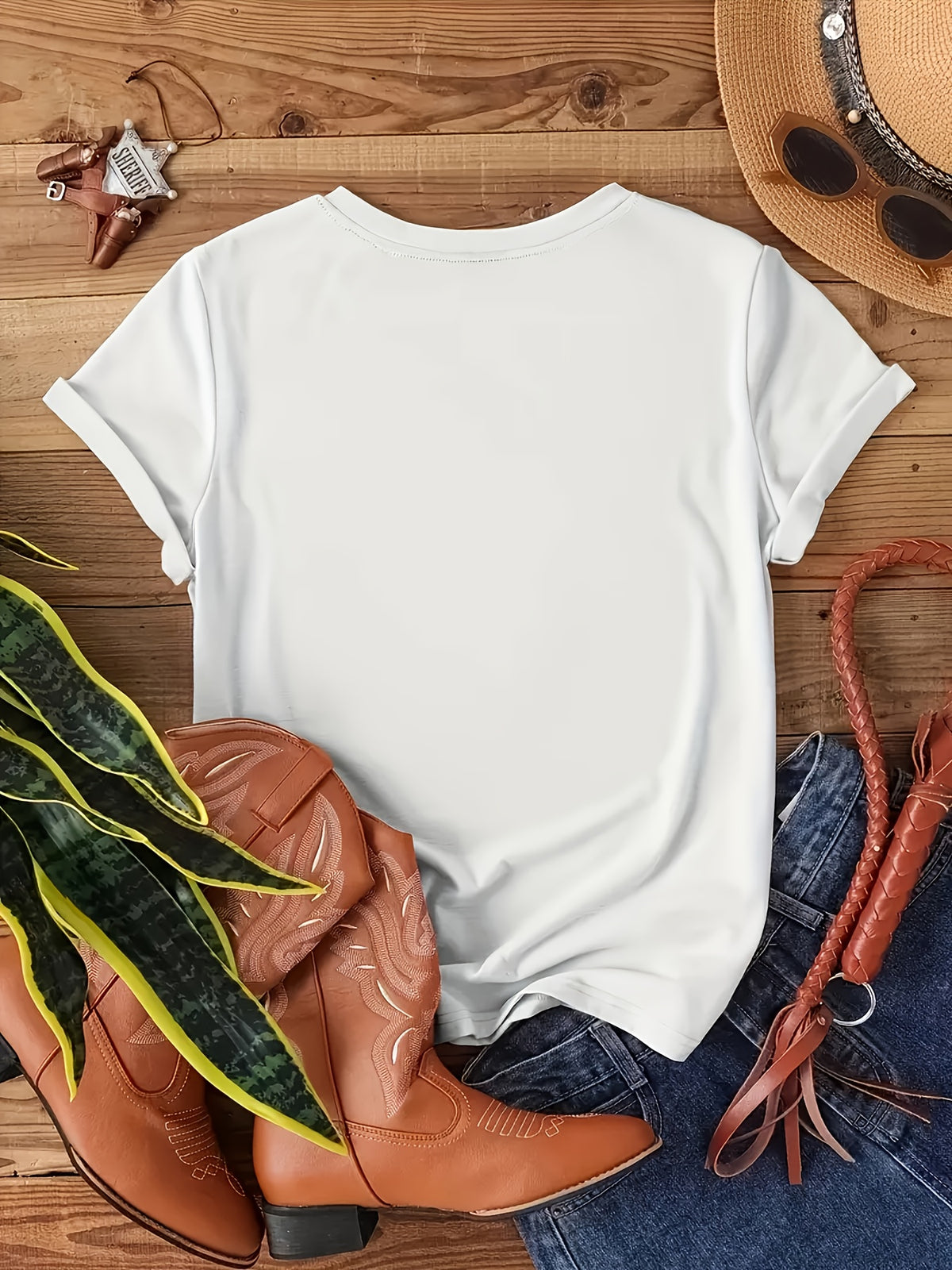 Women'S Fashion Printed Short Sleeve T-Shirt, Left Chest Floral Decorative Pattern, Round Neck Casual All-Season Women'S Top - White