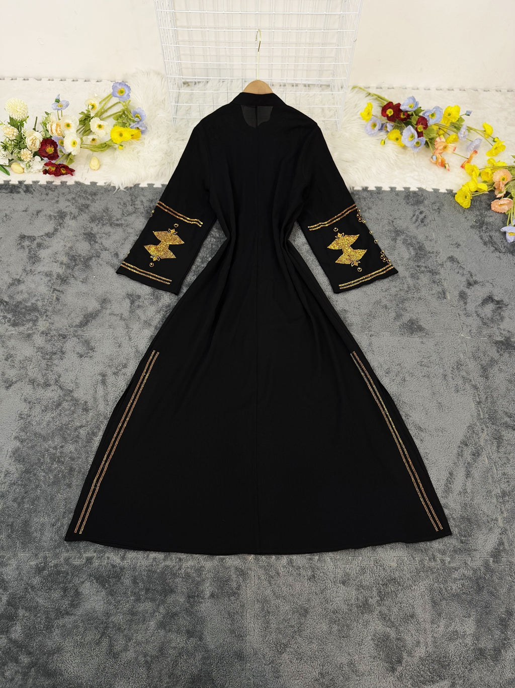 Long Sleeve Loose Abaya with Embroidered Rhinestone and Bead Decoration - Black