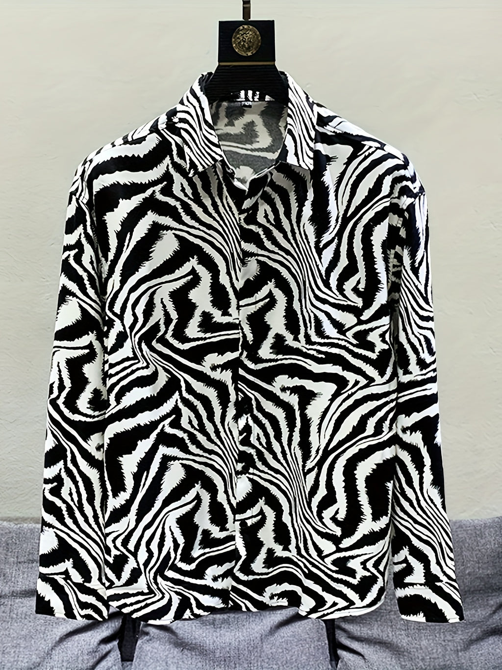 Men'S Trendy Retro Slim-Fit Long-Sleeve Shirt with a Zebra Pattern for Spring And Summer in The Middle East, Wrinkle-Free And Lightweight - Black
