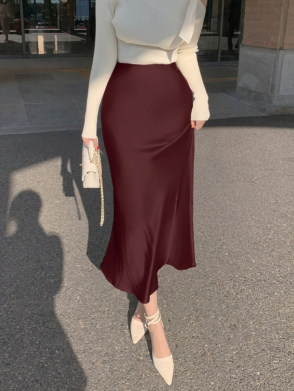 Spring/Summer Women's Slim-Fit Solid Color Satin Mermaid Skirt - Burgundy
