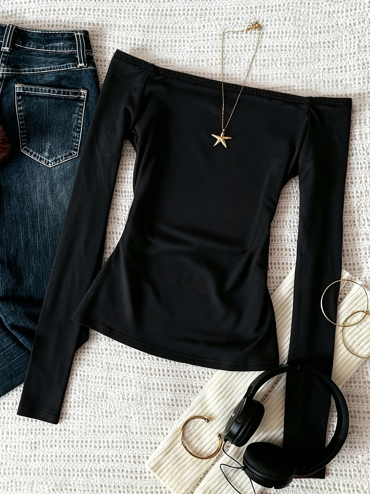 Women'S Casual Fashion Off-Shoulder Sexy Top with Printed Pattern, Long Sleeve - Black