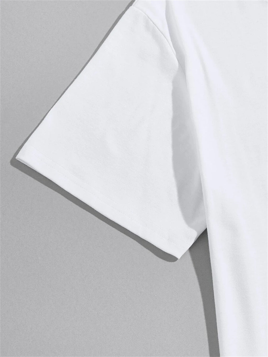 Men'S Short Sleeve T-Shirt - Lightweight Outdoor Casual Round Neck Tee, Basic Fit for All Outfits, Comfortable Movement with Adequate Sleeve Space, Breathable And Dry Fabric for Long Wear Without Stuffiness, Suitable for Short Trips, Commuting - White