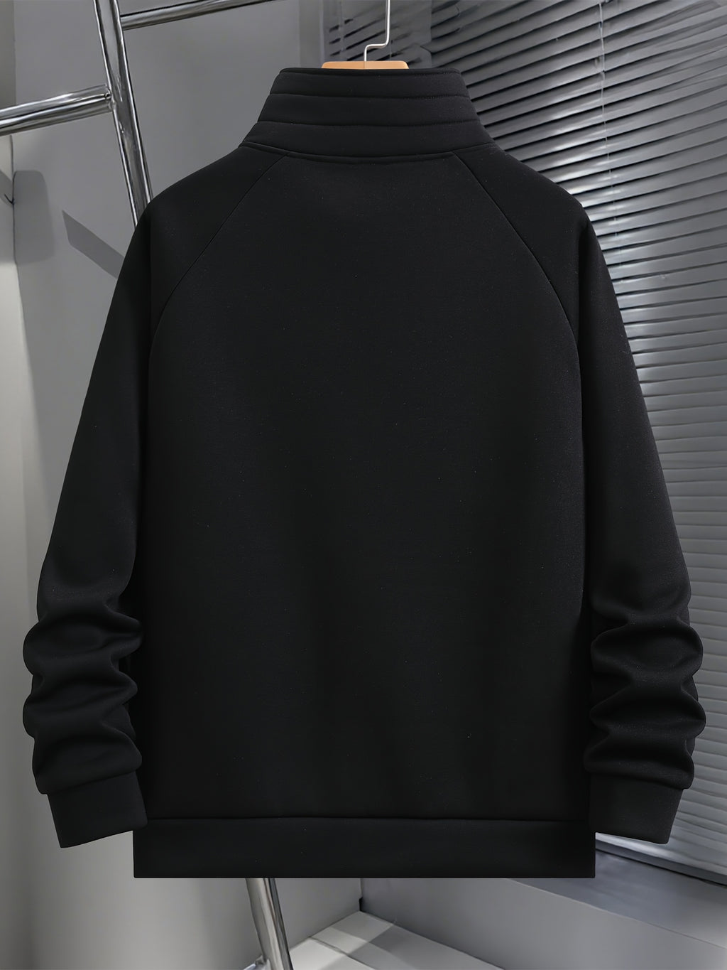 Men's Fashion Raglan Sleeve Sweatshirt with Half-Zip Open Neckline, Autumn/Winter Casual Versatile Long-Sleeve Sweatshirt - Black