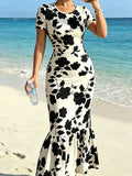 This Black And White Floral Mermaid Dress for Women Features an Elegant And Stylish Design. The Fitted Cut Highlights a Graceful Silhouette, While The Flared Hem Adds a Dynamic And Flowing Touch. It'S Suitable for Formal Or Semi-Formal Occasions Suc - Mixed colors