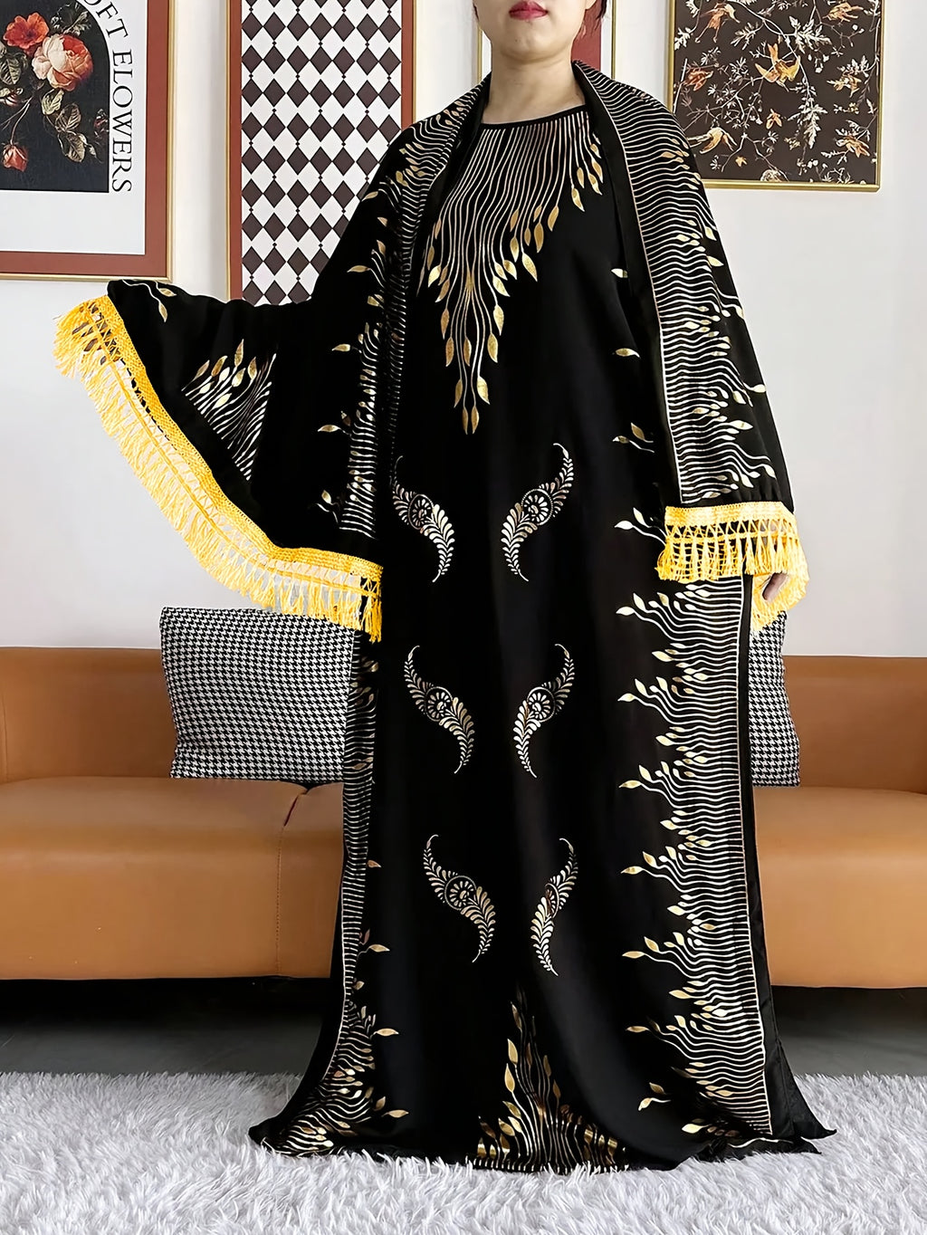 Women's Pattern Robe with Beige Tassel Set, Arabic Luxury Abaya, Headscarf, Elegant Round Neck Dress, Short Sleeve Style - Black