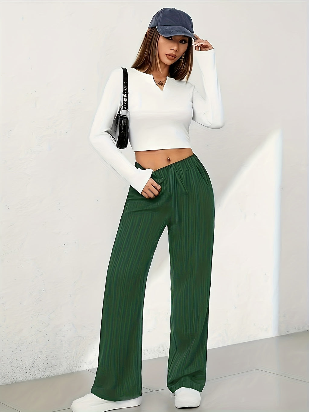 Women's Elegant Straight-leg Trousers with Tree Grain Wrinkle-texture Micro-stretch Fabric, Featuring a Comfortable Elastic Waistband with Drawstring Detail and Side Slant Pockets. Suitable for All Seasons - Green