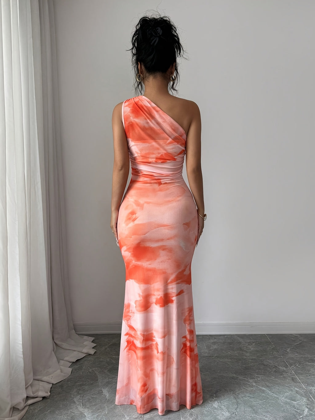Elegant Smudge-effect Slim-fit Dress for Women, Spring/summer Daytime Party Attire – Asymmetrical Shoulder Sleeveless Mesh Slim-fit Style, Adorned with Metallic Butterfly Embellishments - Orange-Red