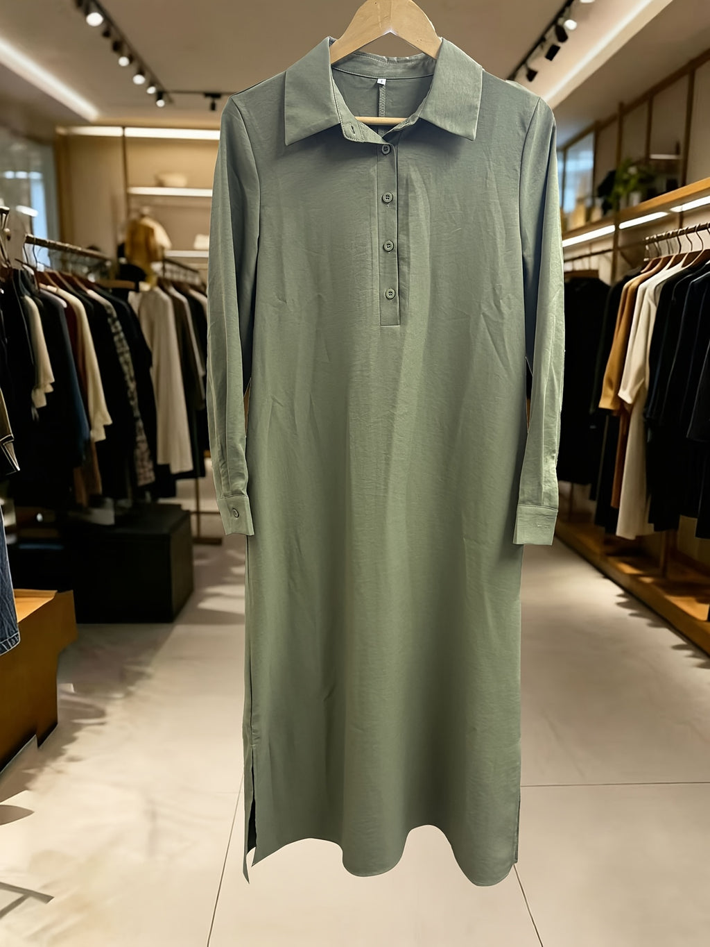 Autumn Casual Solid Color Lazy Style Long Sleeve Shirt Dress for Women, Double Pocket Design, Loose Fit with Side Slit Long Dress, Adds a Touch of Vintage Charm, Moderately Thick, Breathable, Skin-Friendly, and Soft Fabric, Versatile Style - Military Green