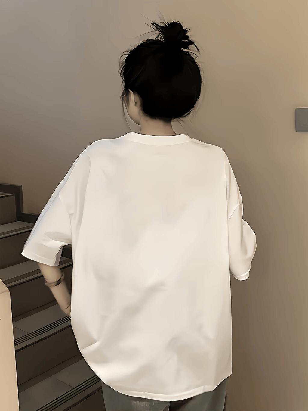 Women's Korean/Japanese Style Oversized Short-Sleeve T-Shirt - Round Neck Loose Fit Pullover Blouse-Compatible Top | Spring Summer Casual Wardrobe Essential Suitable for Korean Fashion Outfits & Casual Attire - White