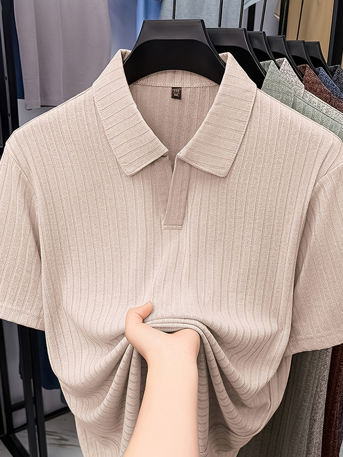Old Money Aesthetic Vertical Ribbed Polo Sweater, Solid Color No-Button V-Neck Design, Commute Business/Casual Gathering Multi-Scene Short Sleeve Top, Light Athletic Non-Pick Body Men'S Top, Knit - Khaki