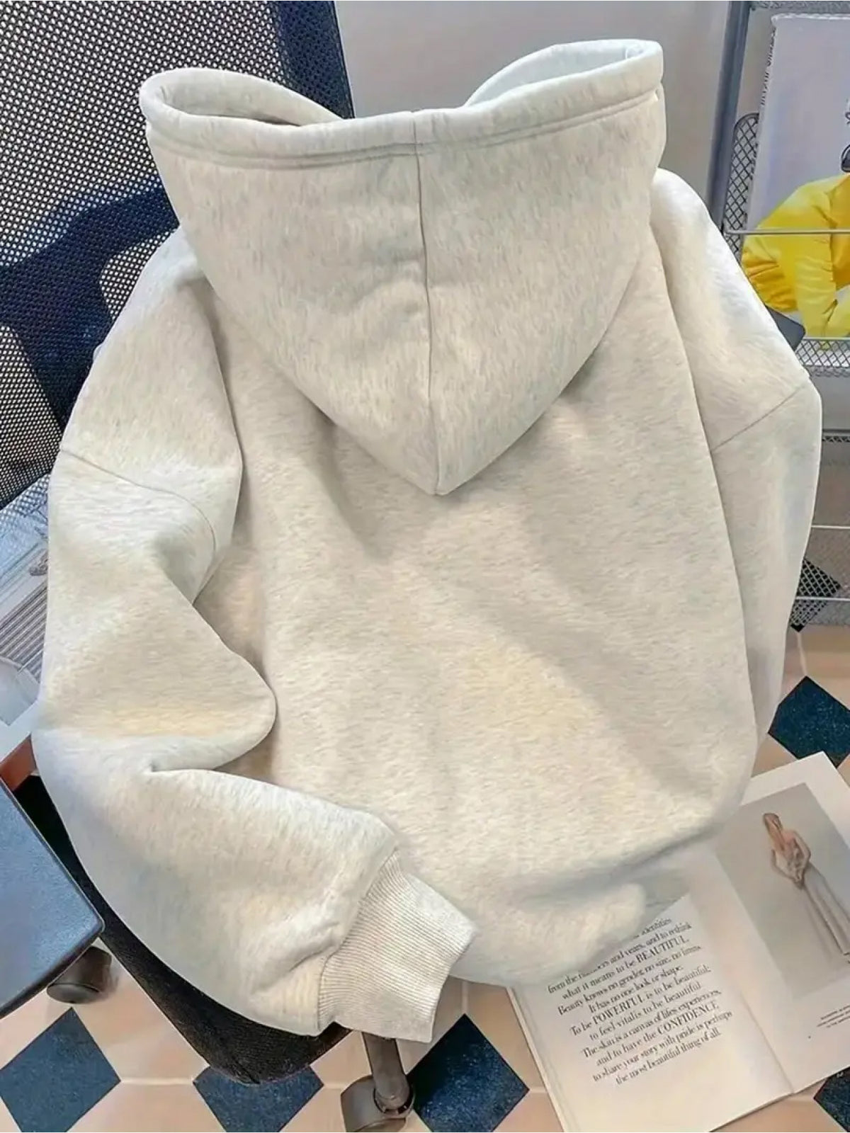 Women'S Fashion Classic Cute Bowknot Pattern Print Autumn/Winter Warm Lined Sweatshirt Hoodie Women'S Everyday Wear Top Kangaroo Pocket - Light Grey