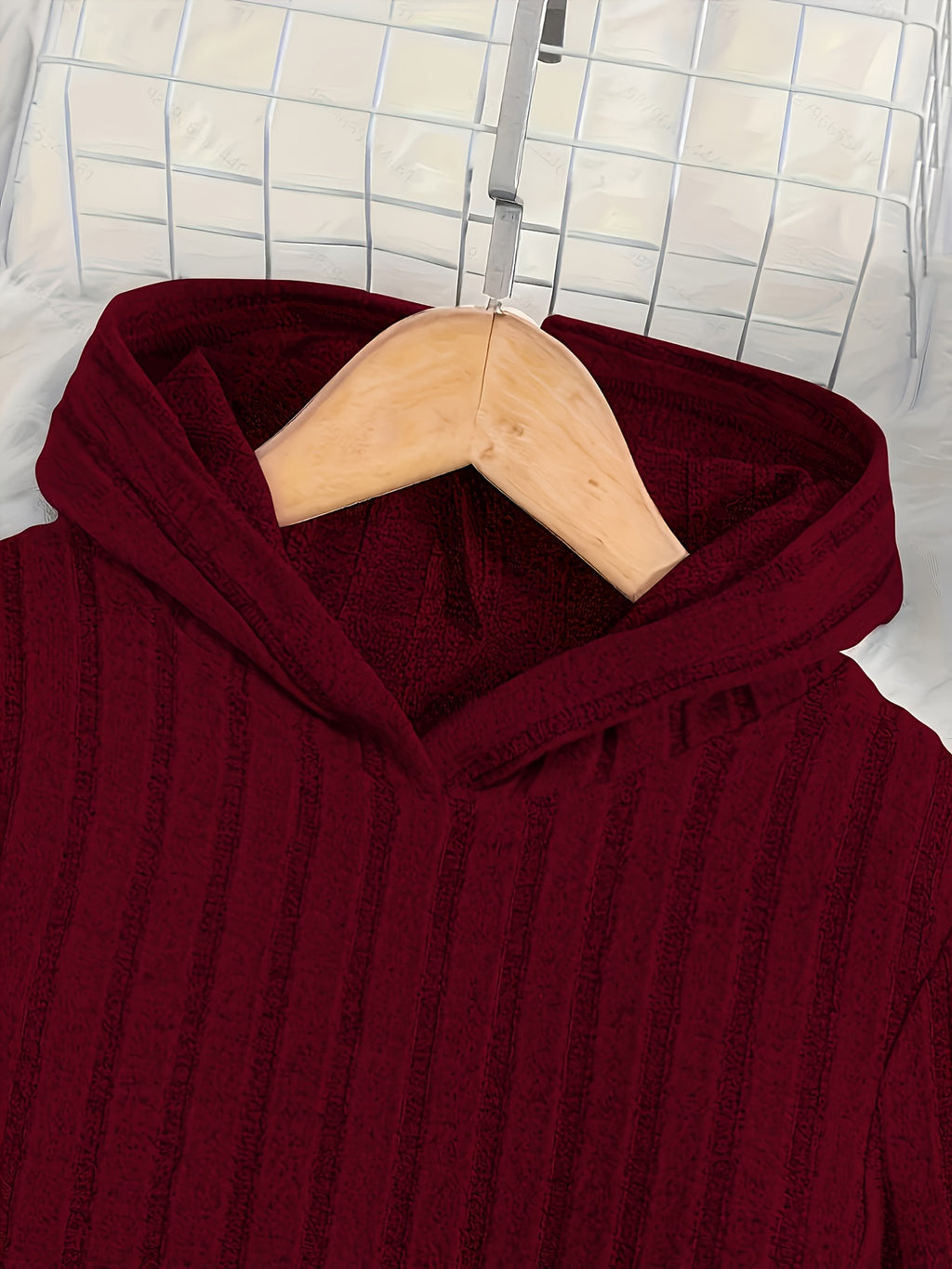 A Set of Women's Rib- Cable- Letter-appliqué Hoodie and Flared Pants - Burgundy