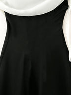 Women'S Premium Black And White Color-Block Ruffled Neck Diagonal Shoulder Waist A-Line Bridesmaid Dress, Party Dress, Casual Wear - Black And White