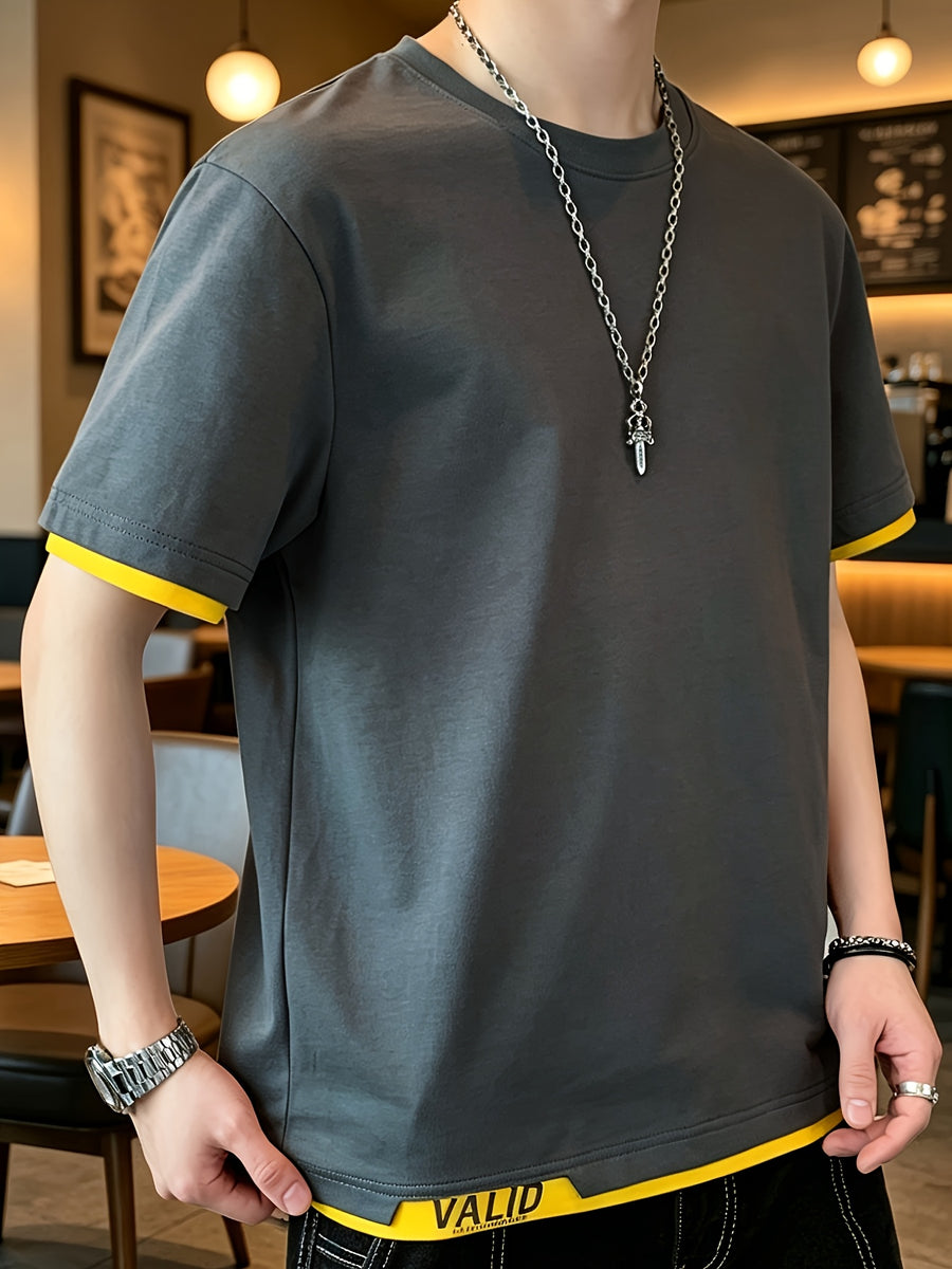 Men's Summer Color-Block 2-in-1 Look Short-Sleeve T-Shirt, Korean-Style Minimalist Casual Crew Neck Top. Features Contrast-color Binding on Both Cuffs and Hem, with Letter-printed Trim at the Hem for Added Detailing. Made from Combed Cotton Fabric - Dark Gray