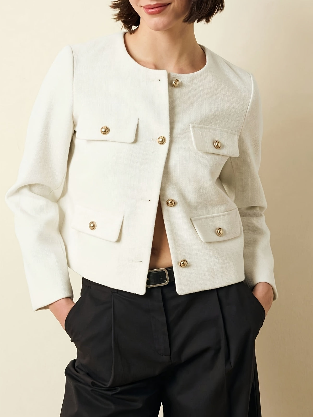 Short Women'S Clothing 2025 Stylish European And American Tops, Chic Windbreaker Jacket, Blazer with a Flap, High-End New Round Neck Casual Wear - Milky