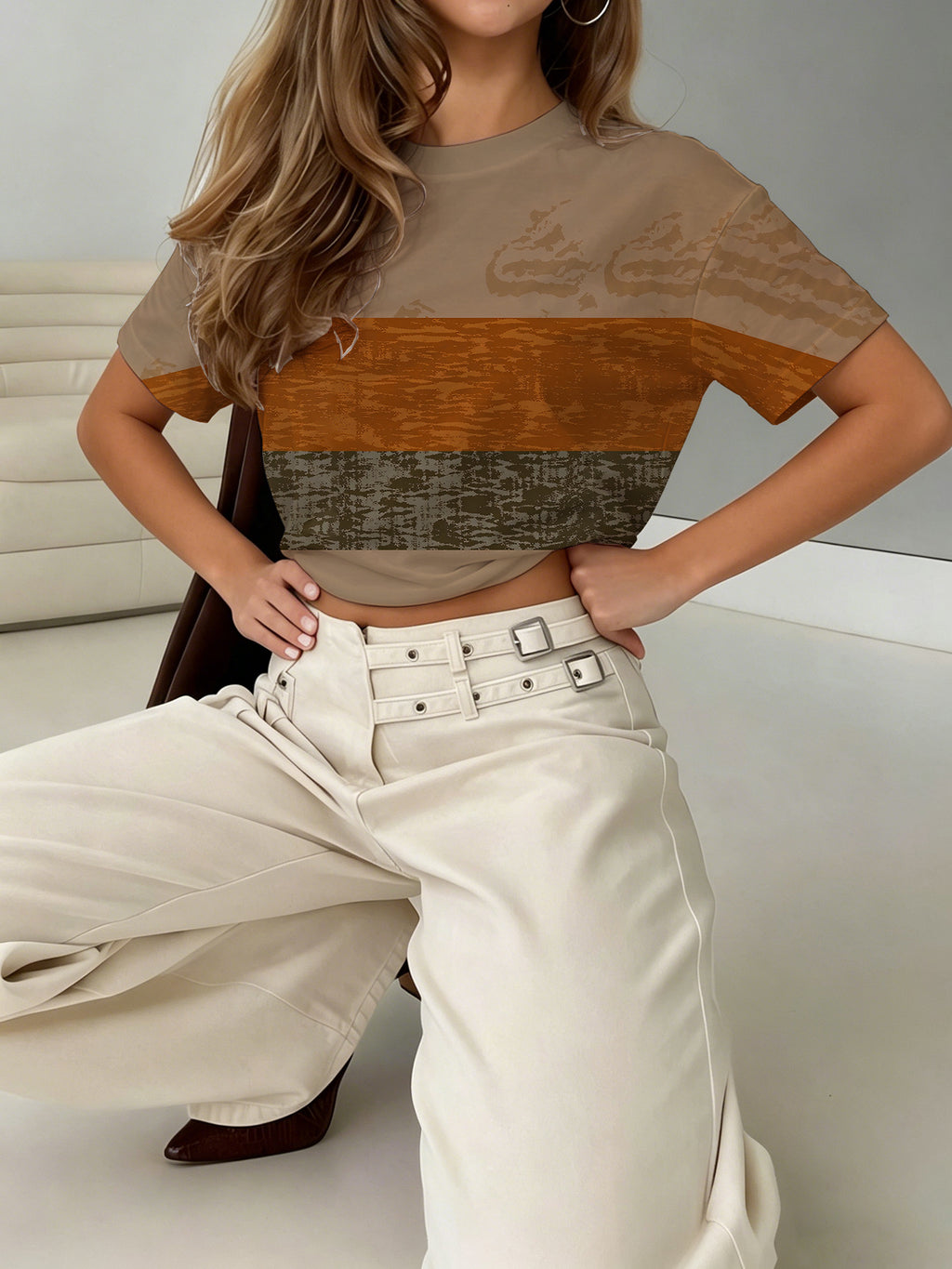Women's Vintage Western Brown Patchwork Striped T-Shirt - Short Sleeve Full-Body Patchwork Print Top with Suitable for Farm Trips, Casual Summer Style Tunic for Casual Attire & Layering - Mixed colors
