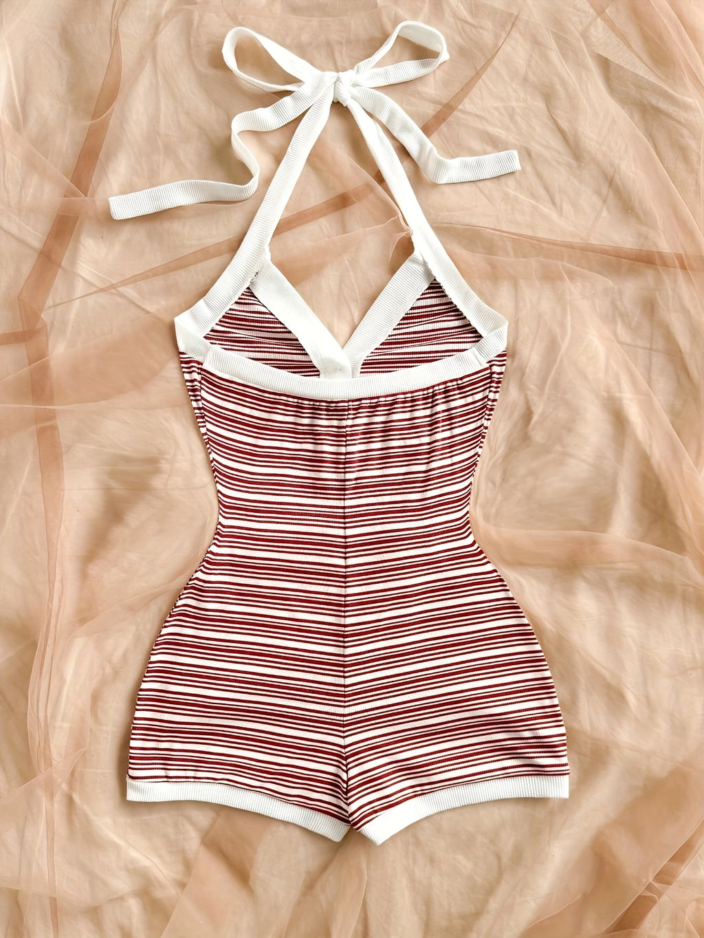 Summer Limited Edition Vintage Red and White Striped Contrast Color Heart Metal Buckle Decorated Strappy Jumpsuit - Mixed colors