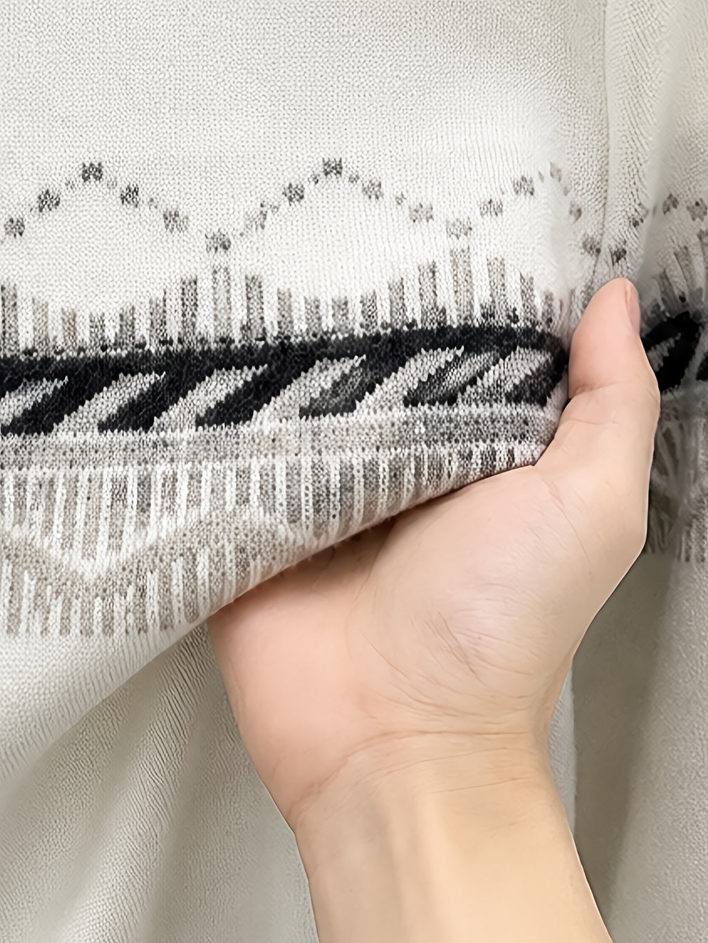 SENMEIGUO Autumn And Winter New Soft Glutinous Sweater Knitted Sweater Trendy Brand Interwoven Youth Loose Color-Blocked Hoodie Thread Coat - Off-white