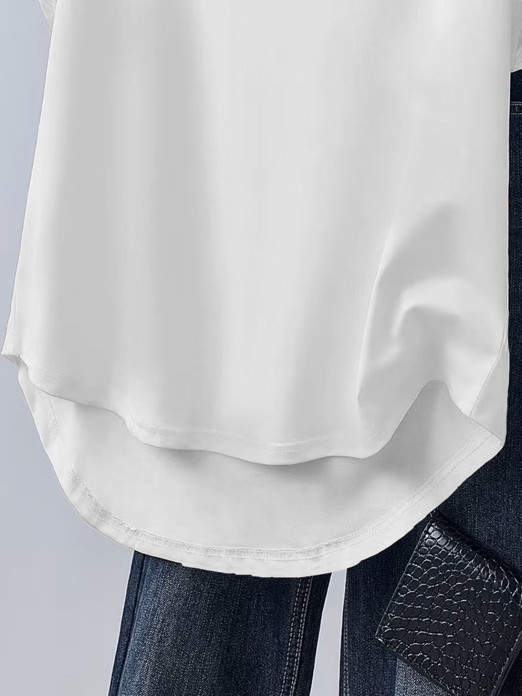 Cartoon Print Sporty Casual Style Women's Apparel, Hooded Loose Fit Design, Soft and Comfortable Top, Elegant Fashionable T-Shirt Hoodie with Short Sleeves, Suitable for Spring, Summer, Autumn, and Winter - White