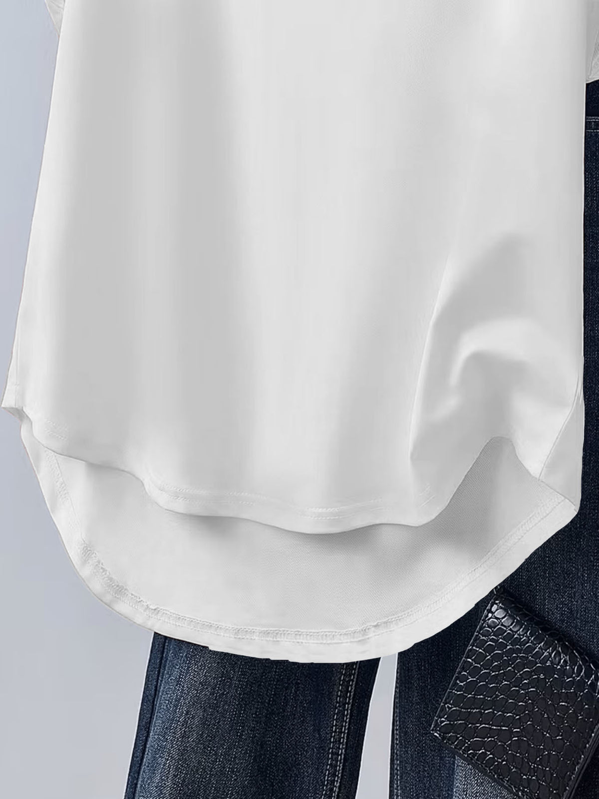 Cartoon Print Sporty Casual Style Women's Apparel, Hooded Loose Fit Design, Soft and Comfortable Top, Elegant Fashionable T-Shirt Hoodie with Short Sleeves, Suitable for Spring, Summer, Autumn, and Winter - White