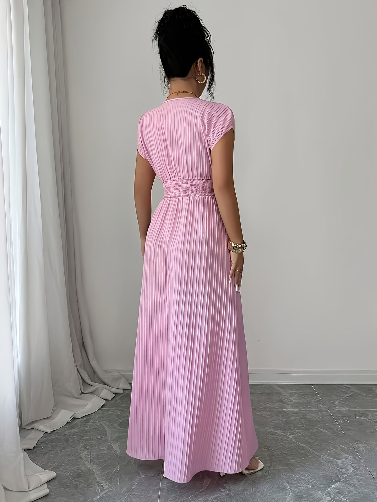 Women'S V-Neck Sleeveless Midi Dress, Textured Fabric, Waist-Cinching Design, Elegant Vacation Style, Spring/Summer Collection [Gavin] - Pink
