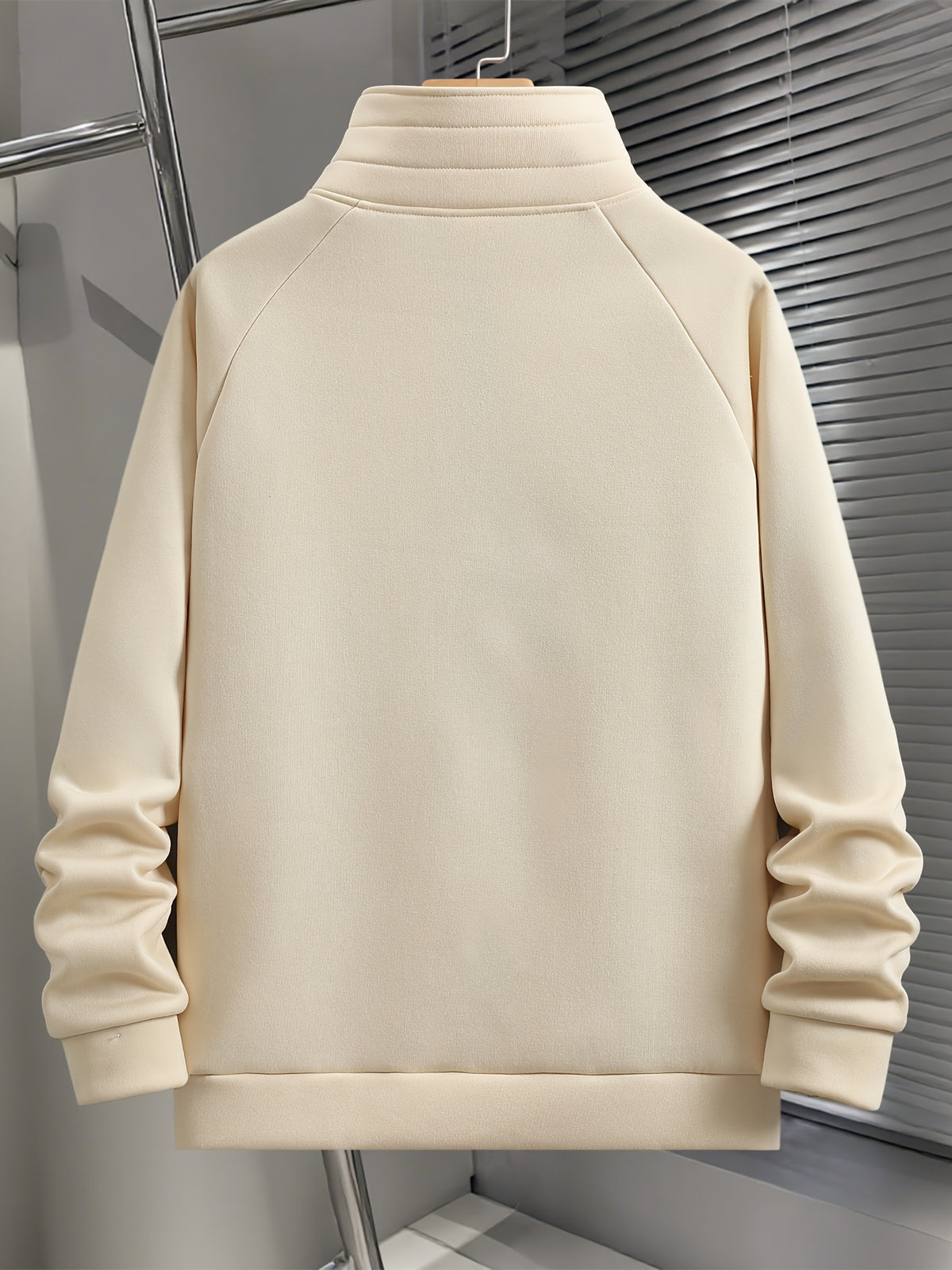 Men's Fashion Raglan Sleeve Sweatshirt with Half-Zip Open Neckline, Autumn/Winter Casual Versatile Long-Sleeve Sweatshirt - Apricot