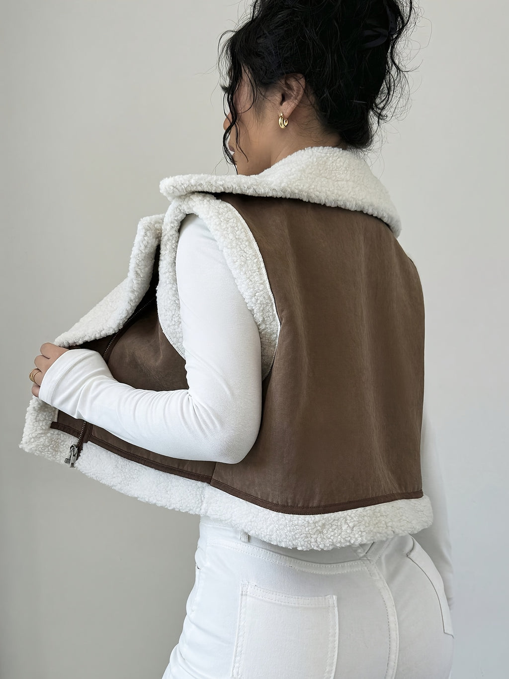 Women's Short Faux Lamb Sleeveless Vest Coat - Dark Brown