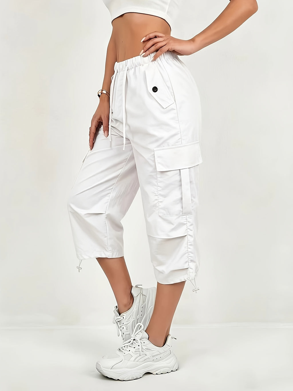 Women's Solid Color Pants with Elastic Waist & Multi-Pocket - Lightweight Quick-Dry Cropped Capri Length Trousers, Loose-Fit Suitable for Casual Outdoor, Office, Casual Attire, Machine Washable (No) - White
