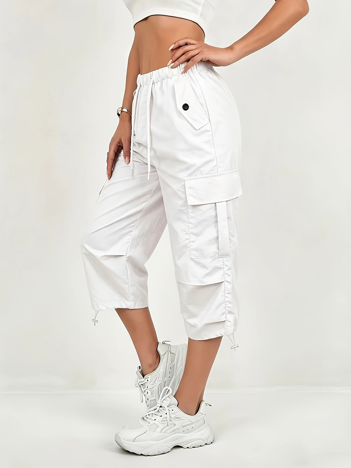 Women's Solid Color Pants with Elastic Waist & Multi-Pocket - Lightweight Quick-Dry Cropped Capri Length Trousers, Loose-Fit Suitable for Casual Outdoor, Office, Casual Attire, Machine Washable (No) - White