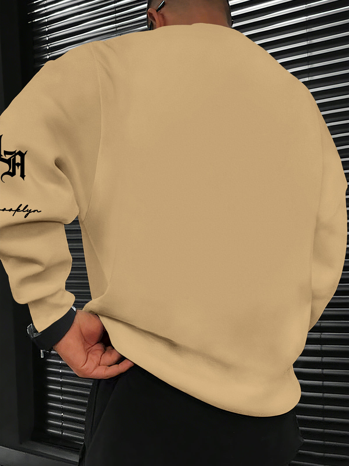 Los Angeles & Brooklyn Twin Cities Belief Crew Neck Sweatshirt" City Art Style Top! Men'S Cross-City Trend Item, City Social / Daily Outing Choice - Khaki