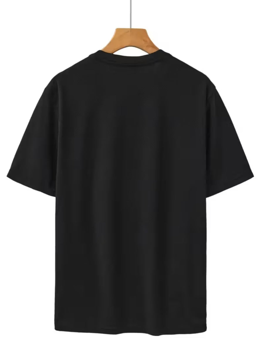 Men's Vintage Whiskey T-Shirt - Black Suitable for Gift with Whiskey Glass & Flame Print, Regular Fit Short Sleeve Casual Round Neck Tee, Machine Washable Gift for Whisky Lovers, Digital Print Design for Casual Attire - Black