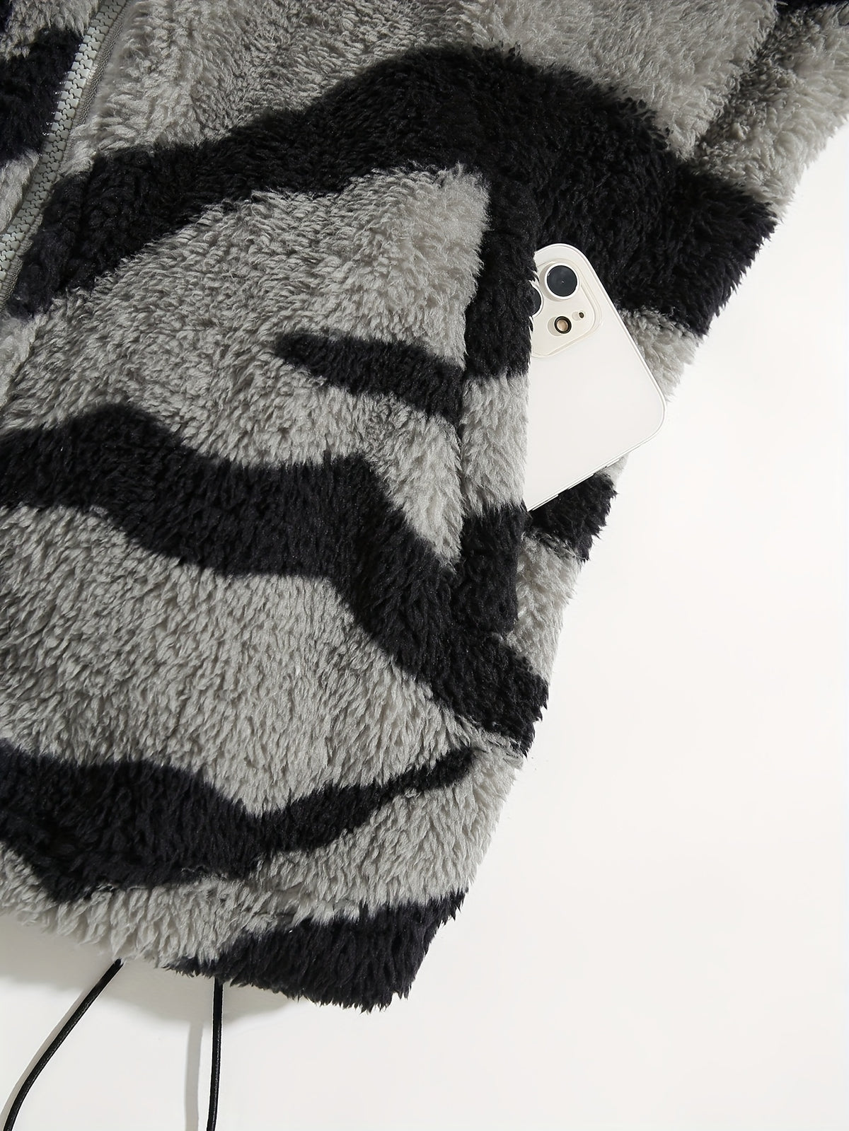 Women's Ethnic Print Microfleece Plush Zip-Up Jacket - Grey