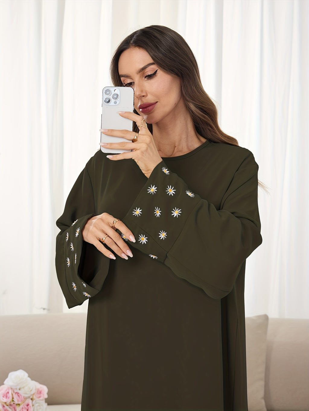 1pc (Headscarf Not Included) Elegant Cute Cuffed Small Daisy Embroidery Dress, Fashionable, Elegant, And Casual Abaya Dress with Embroidered Small Chrysanthemums at The Cuffs, No Scarf, Solid Color, Suitable for Daily Wear - Olive Green