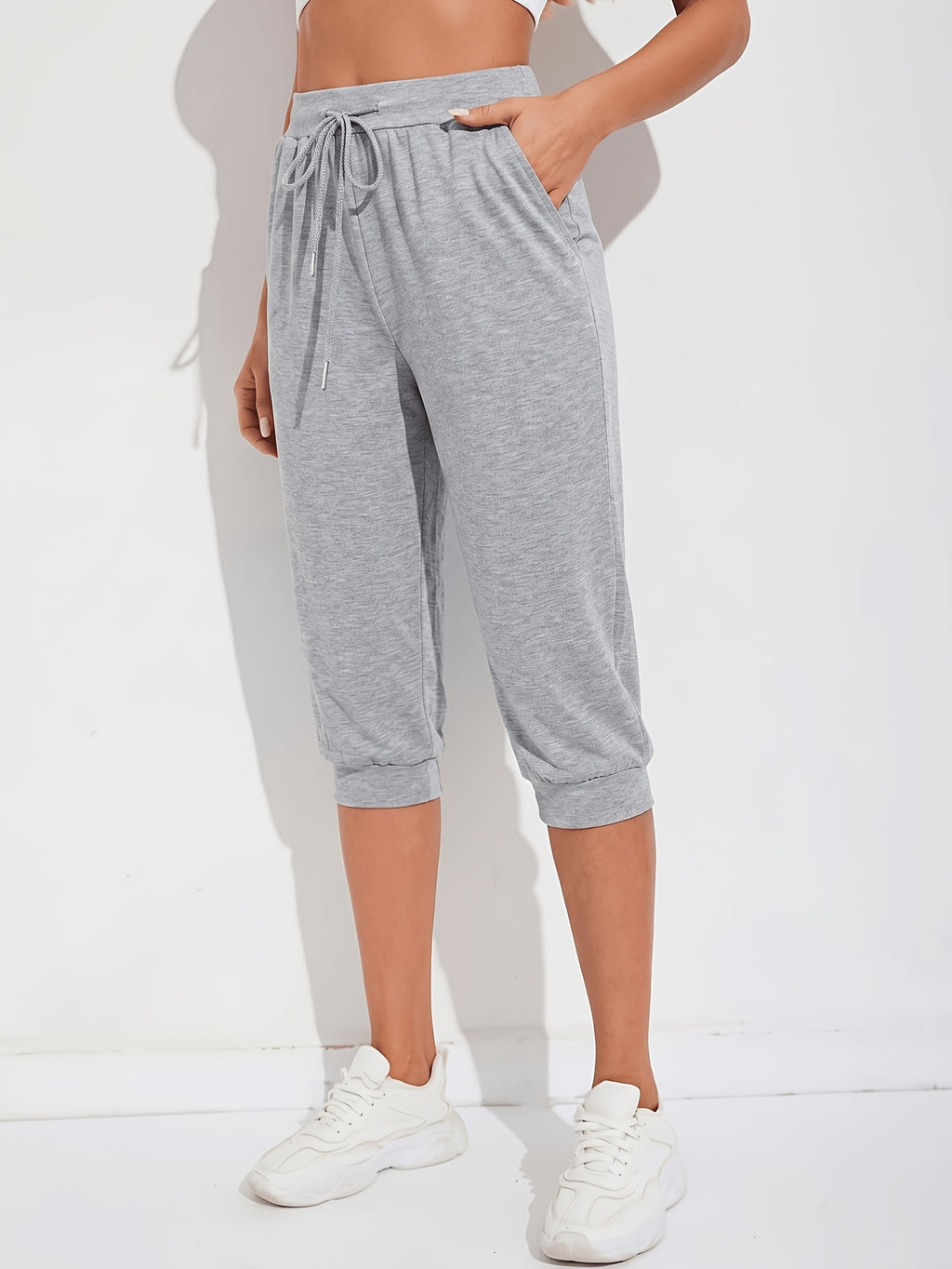 European and American Style High-Waist Cropped Sweatpants for Women, Summer Running Casual Jogger Pants with Pockets, Comfortable and Breathable Versatile Harem Pants for Home Wear - Light Grey