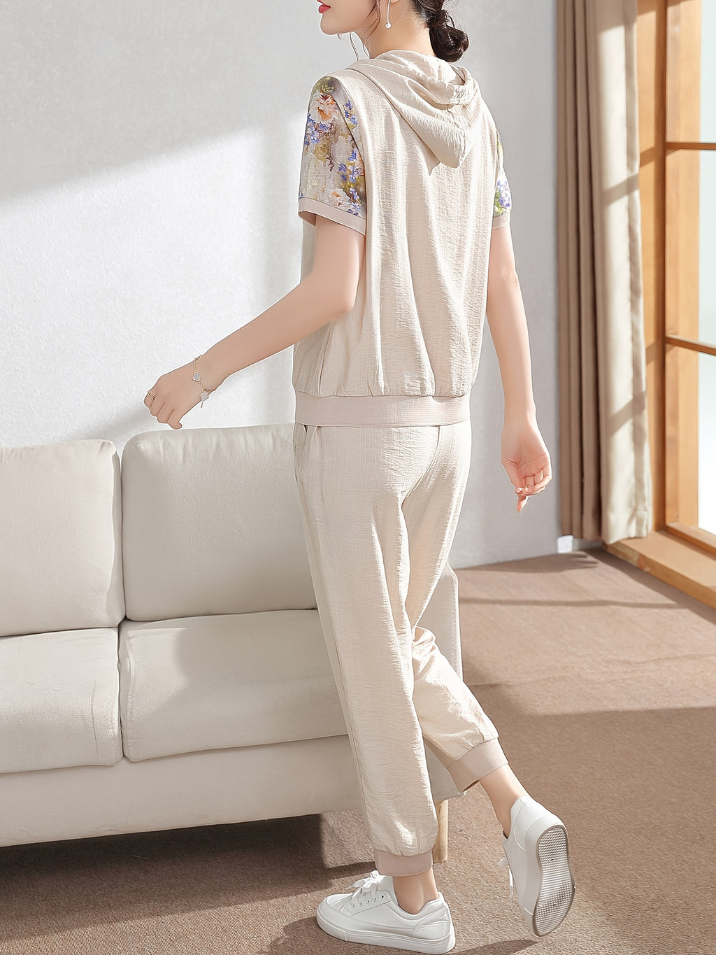 Summer Women'S Casual Sportswear Suit, Fashionable Plus Size New Middle-Aged And Elderly Mother'S Wear Short-Sleeved Sweatshirt Two-Piece Set, Comfortable, Breathable, Daily Fitness, Versatile, Fashionable, Age-Reducing, Top - Beige