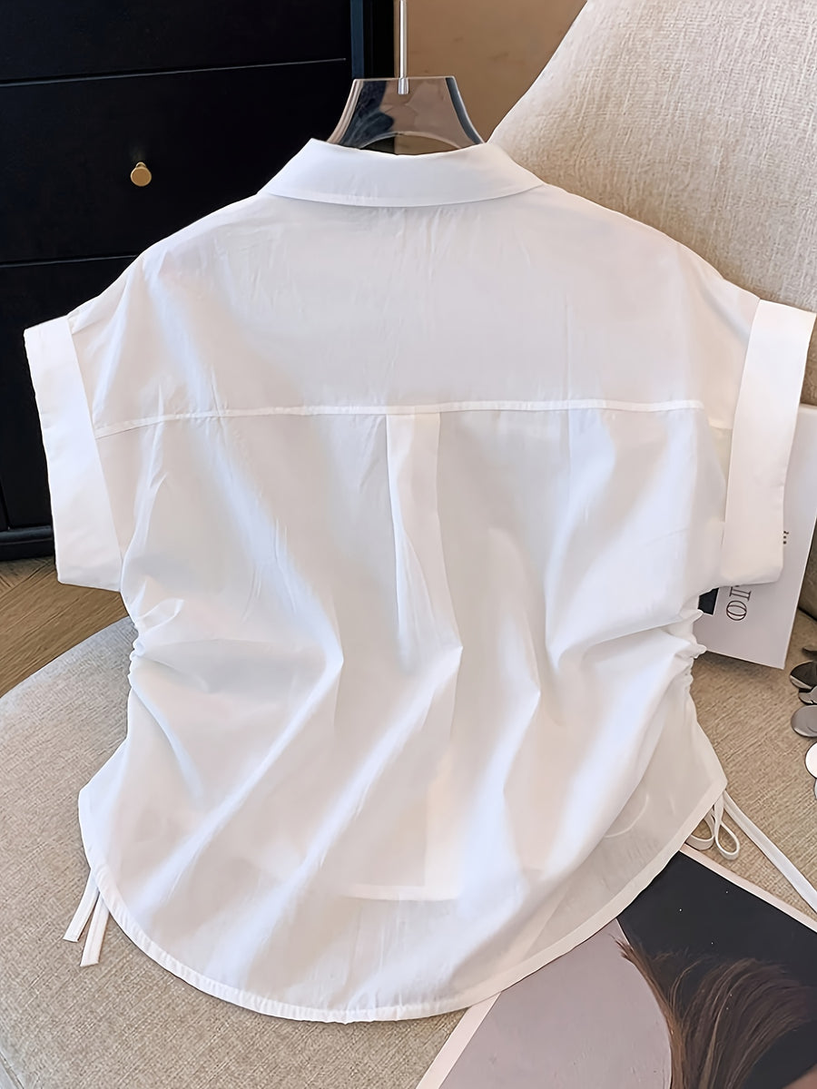 Women's Casual Short-Sleeve Single-Breasted Button-Up Short Shirt with Drawstring, Simple Loose Fit Top for Outings and Commuting, Suitable for Summer - White