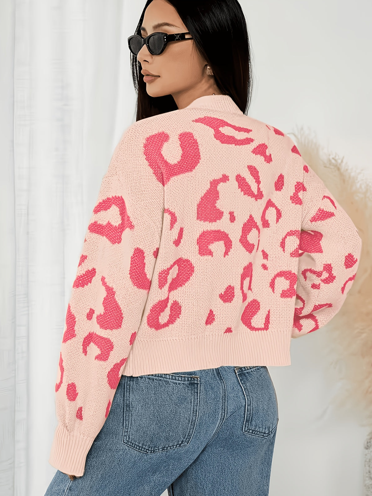 Women's White Leopard Print Casual Cardigan, Loose Fit, Minimalist Design, Suitable for Autumn and Winter, Perfect for Casual Attire. - Pink Color