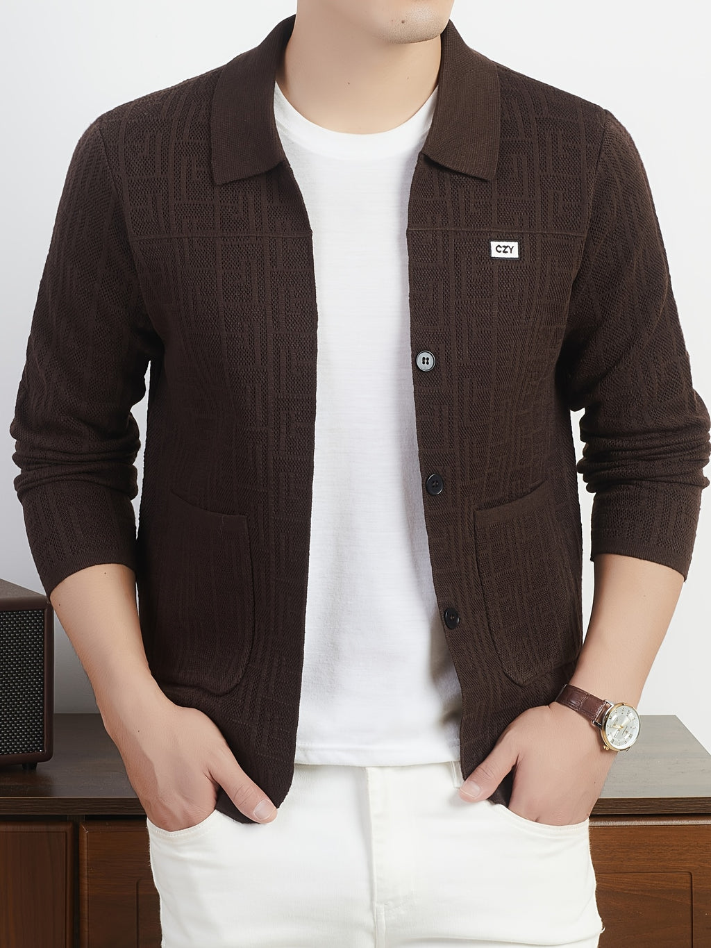 Du Jing Lan OBM Autumn/Winter New Arrival Men's Knit Cardigan, Old Money Style Solid Color Open Front Button-Up Lapel Long Sleeve Knit Cardigan, Men's Business Casual Fashion Open Front Knit Base Layer Top, Suitable for Layering in Spring - Coffee Brown