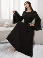 1pc Slim-fit Stretch Abaya Sleeve Front Zipper A-line AbayaElegant Flowing Muslim Robe Convenient Daily Islamic Women's WearStretch Sleeve Front Zipper AbayaSuitable for Daily Commuting, Gatherings with Family Friends, and Islamic Festive Occasions - Black