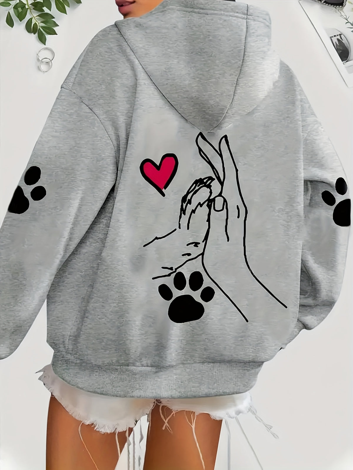 Women's Los Angeles Letter Print Hoodie with Geometric Pattern, Drawstring Hood & Front Pocket - Casual Long Sleeve Sweatshirt, Machine Washable Regular Fit for Autumn/Winter - Light Grey
