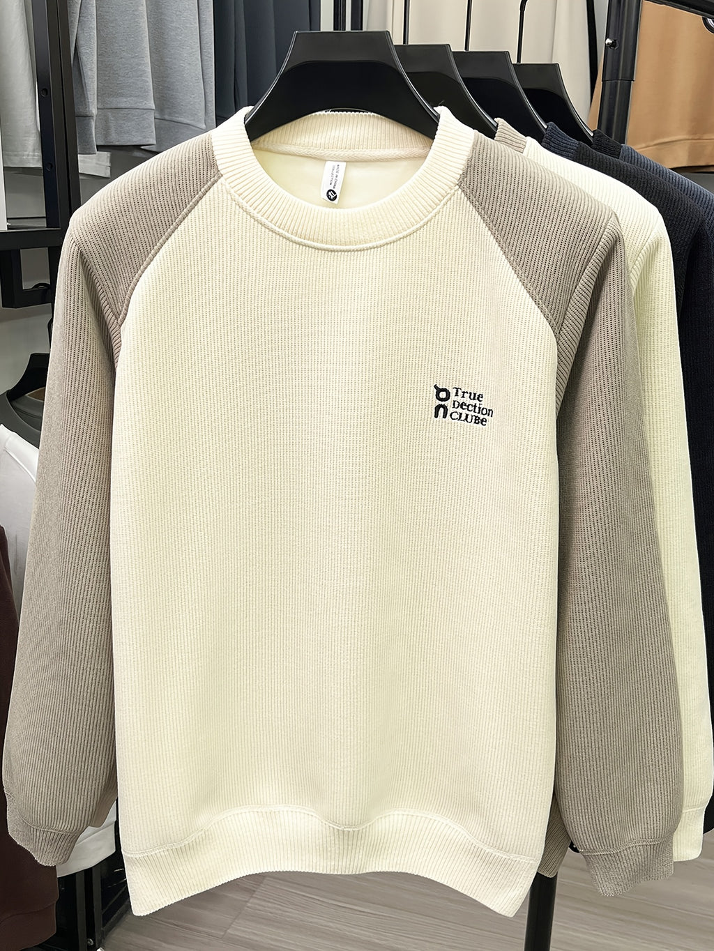 Men'S Color-Block Fleece Sweater Autumn Winter Thick Warm Knit Round Neck Pullover - Beige Color