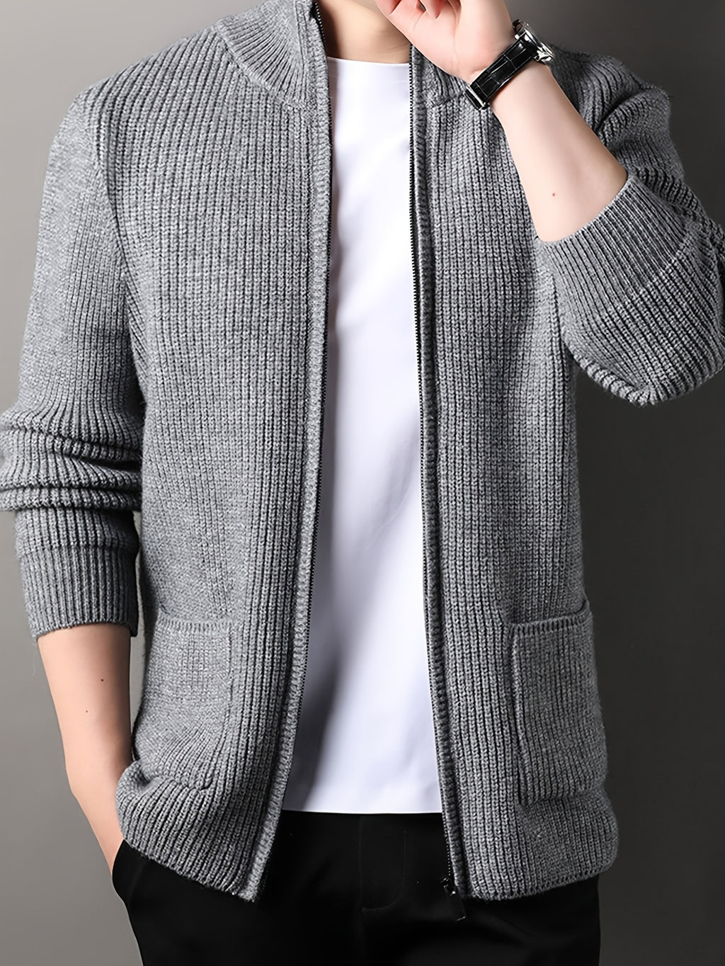 Men's Stand-up Collar Zip-up Knit Cardigan Jacket, Business Casual, Mature and Steady, Suitable for Middle-aged and Young Men, Can Be Worn Alone in Spring and Autumn, and as an Inner Layer in Winter - Grey