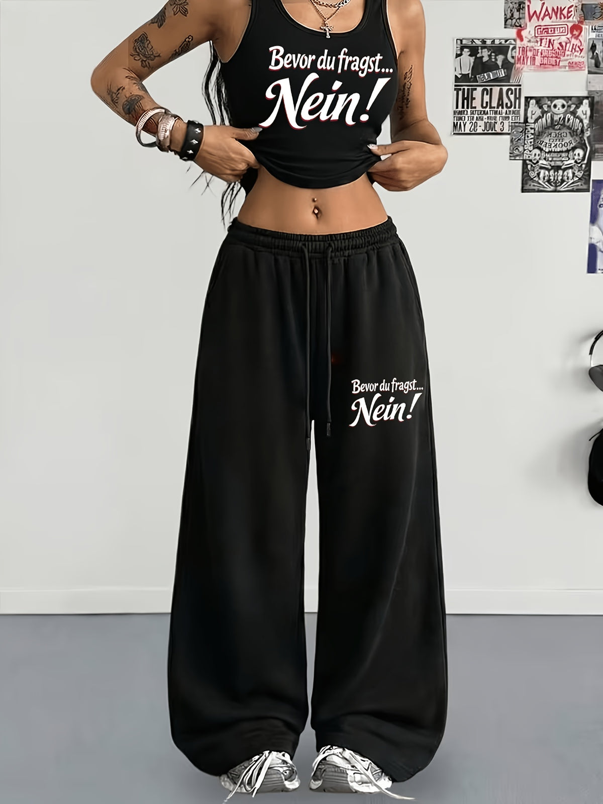 [Casual Athletic] German Slogan 2pcs Set "Not Before You Ask" Letter Print Tank Top And Wide-Leg Sweatpants Outfit, Playful Ironic Athletic Wear - Black