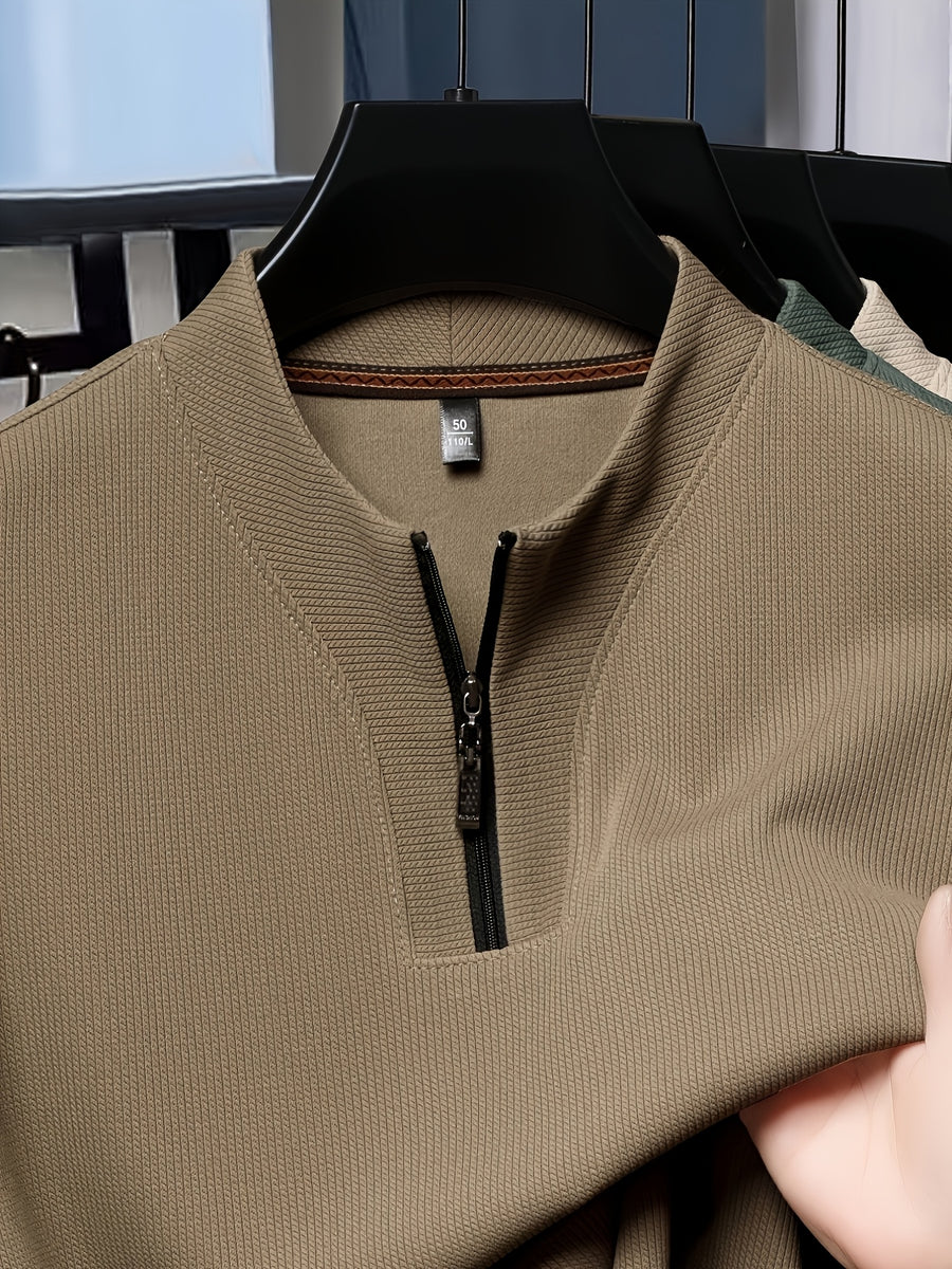 SaXing OBM New Spring/Summer Men's Polo Shirt, Solid Color Textured Ribbed Cable Knit Half-Placket Zipper Style Stand Collar Short Sleeve T-Shirt, Men's Business Casual Fashionable Breathable Versatile Henley Knit Pullover Base Layer Top - Khaki