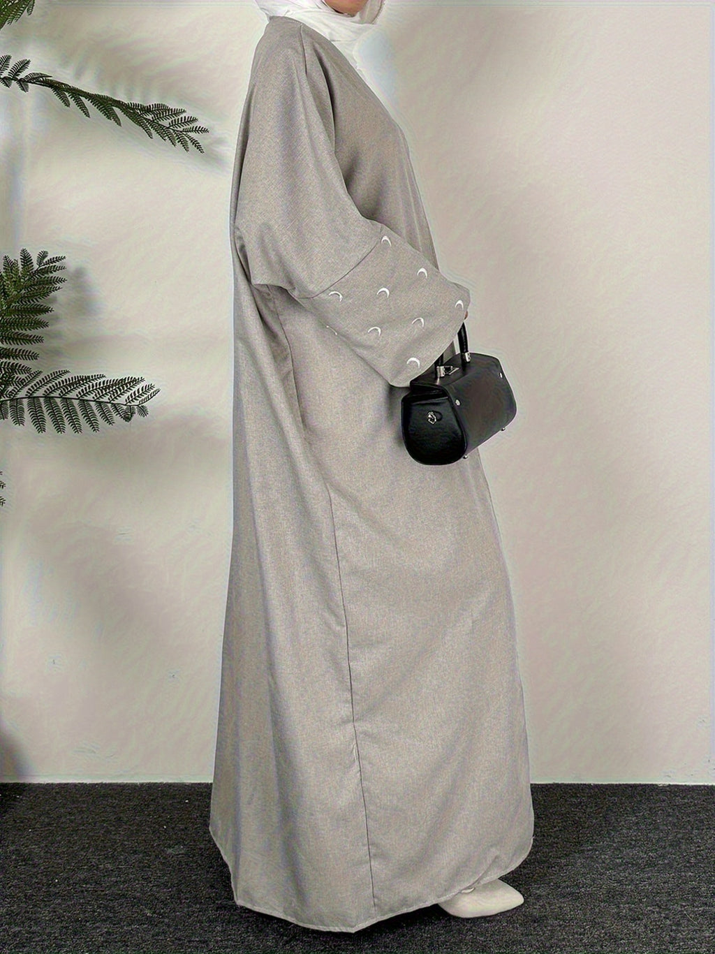 Traditional Middle Eastern Attire, The UAE Abayas, Features Moon Embroidery And Kaftan Styles with Long Sleeves, Ideal for Casual Wear in Spring And Autumn, Made from Fabric - Granny Gray