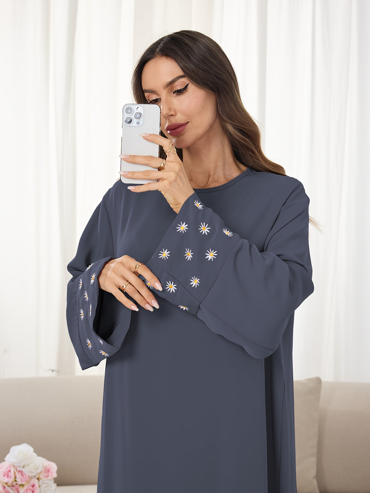 1pc (Headscarf Not Included) Elegant Cute Cuffed Small Daisy Embroidery Dress, Fashionable, Elegant, And Casual Abaya Dress with Embroidered Small Chrysanthemums at The Cuffs, No Scarf, Solid Color, Suitable for Daily Wear - Dark Gray