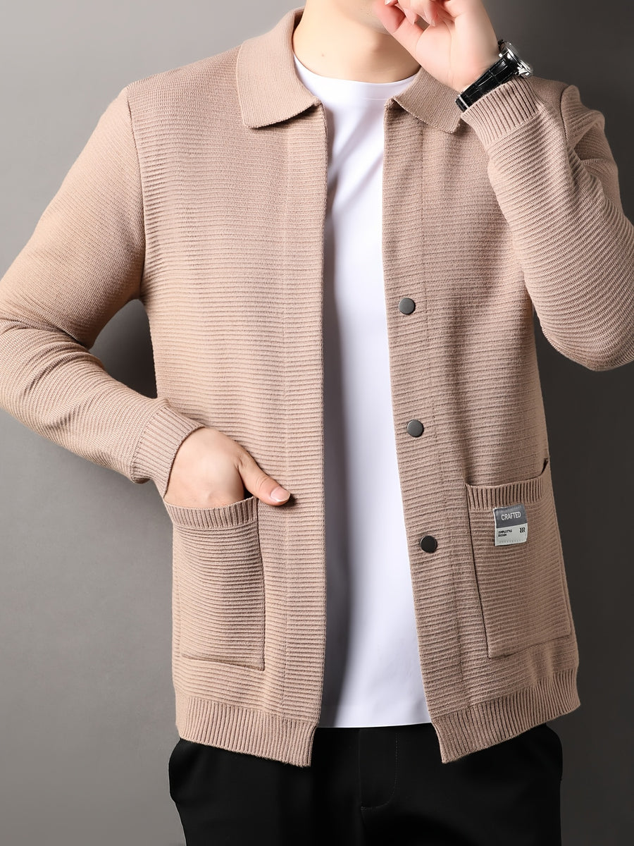 [Wading Whale OBM] Spring/Summer New Men'S Knit Cardigan, Old Money Style Solid Color Lapel Long Sleeve Open Front Sweater Jacket with Single Button Closure And Side Pockets, Suitable for Spring And Autumn Layering Or Outerwear - Light Beige