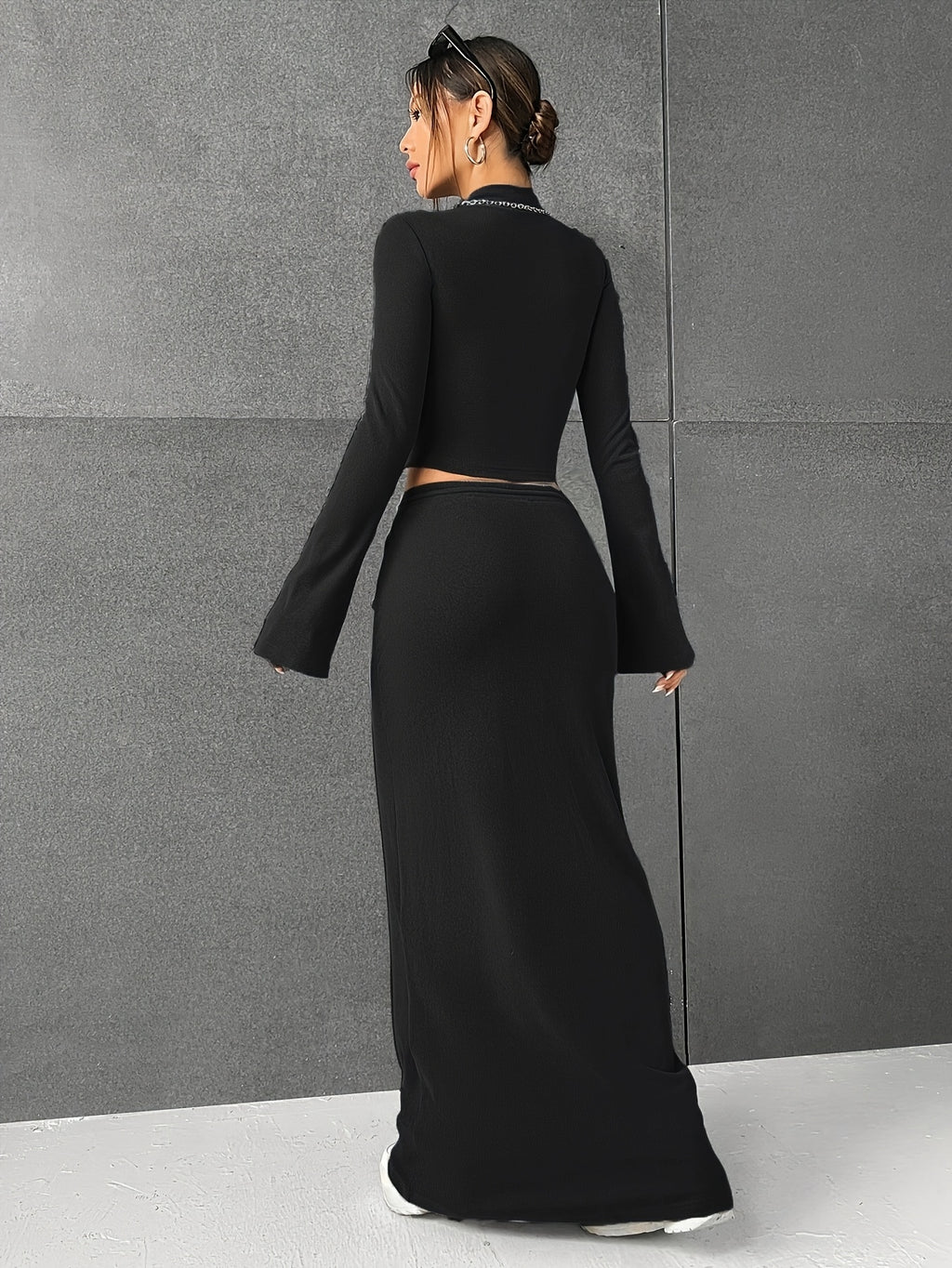 Spring and Autumn Solid Color Half Skirt Long Sleeve Top, Fashionable 2pcs Set for Women - Black